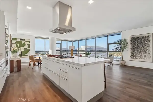 9 Macarthur Place #1507, Santa Ana, CA 92707
