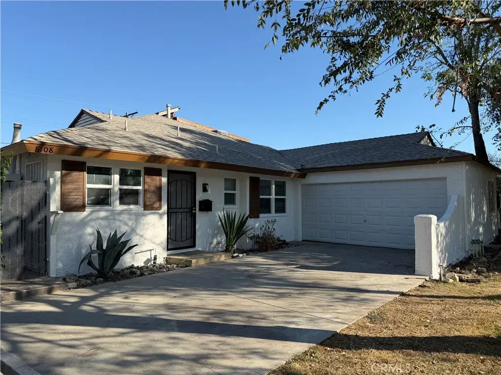 8108 Yarmouth, Reseda, CA 91335 - #1