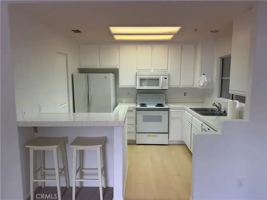 2960 Champion #2605, Tustin, CA 92782 - #2