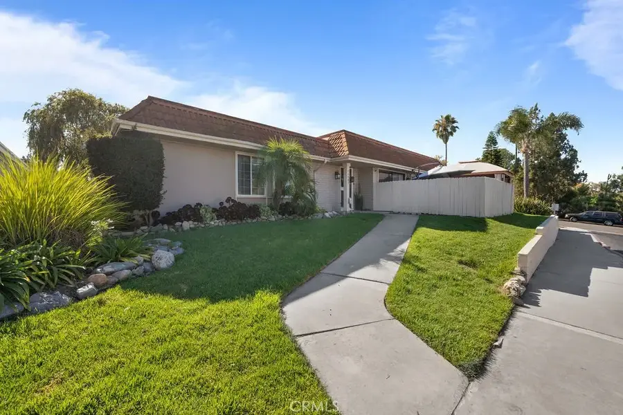 24941 El Roble, Aliso Viejo, CA 92656 - #2