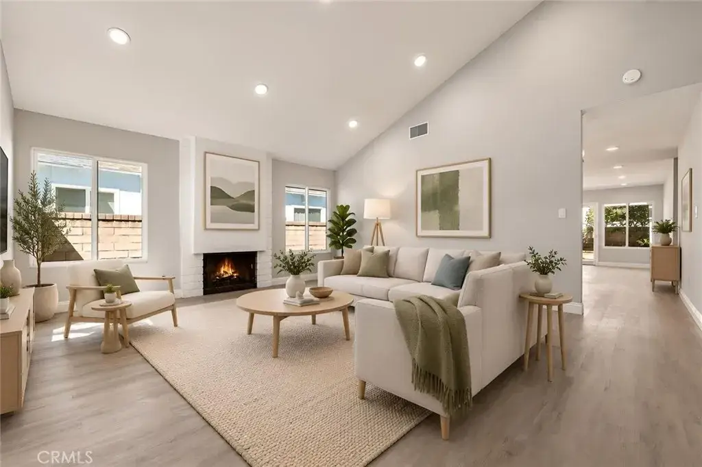 25308 Via Pacifica, Valencia, CA 91355 - #1