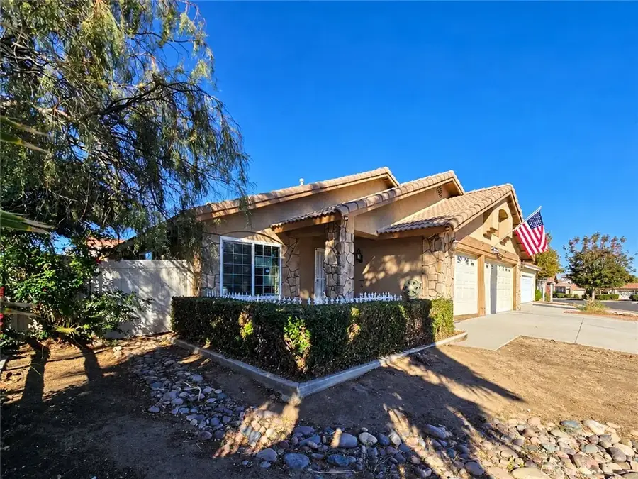 12532 El Dorado Court, Victorville, CA 92392 - #2