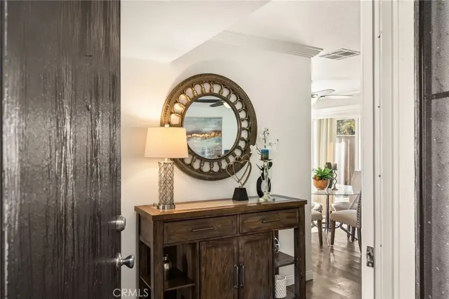 31 Tangerine, Irvine, CA 92618 - #3