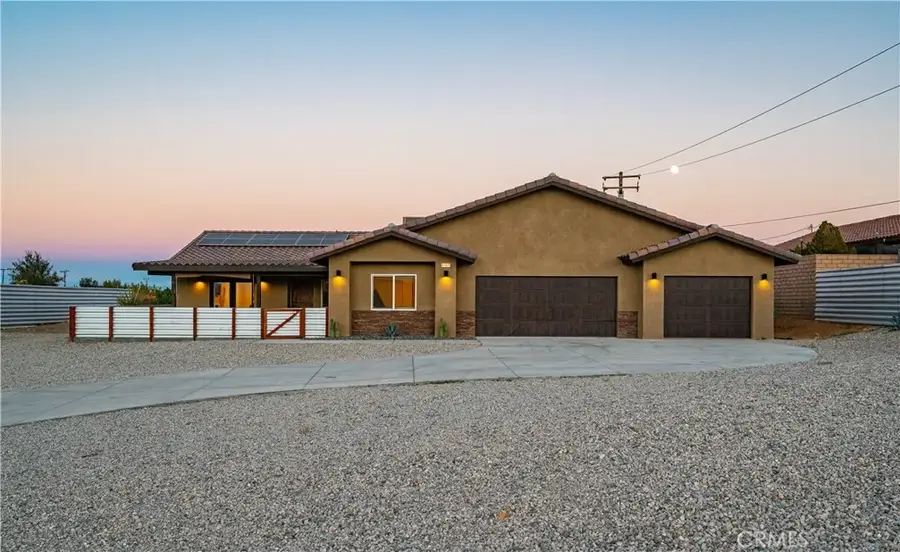 8585 Warren Vista, Yucca Valley, CA 92284 - #2