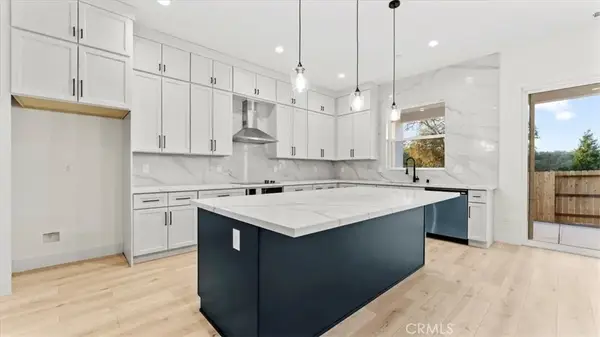 1 Moonbeam Ct Court, Oroville, CA 95966
