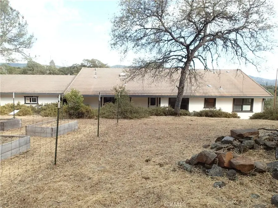 1718 Robinson Mill Road, Bangor, CA 95914 - Image #2