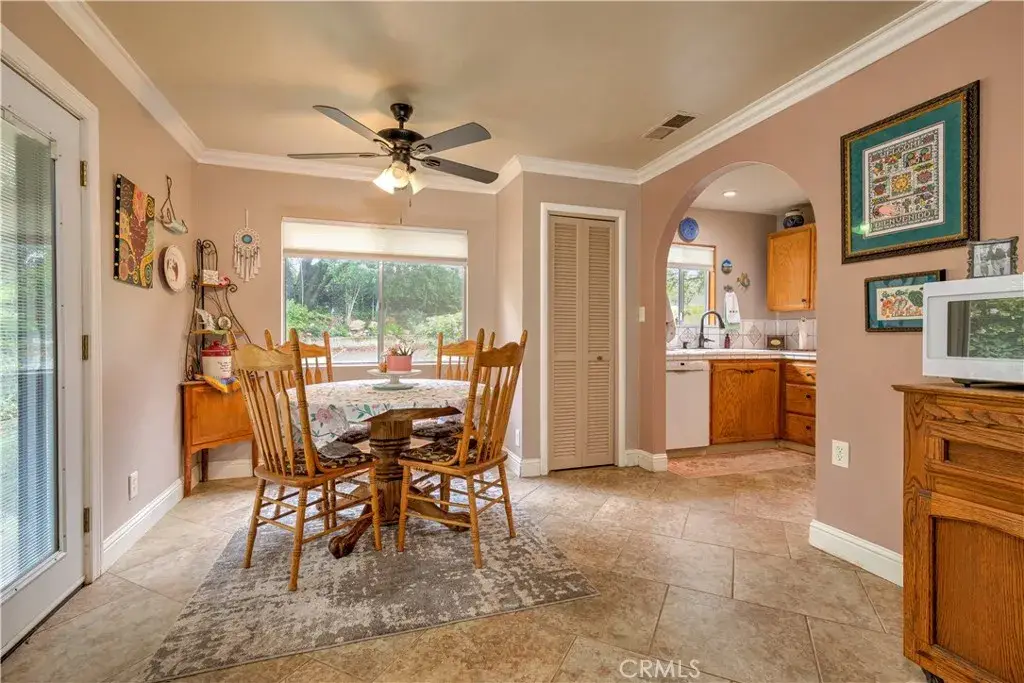 1044 Mount Ida, Oroville, CA 95966 - #1