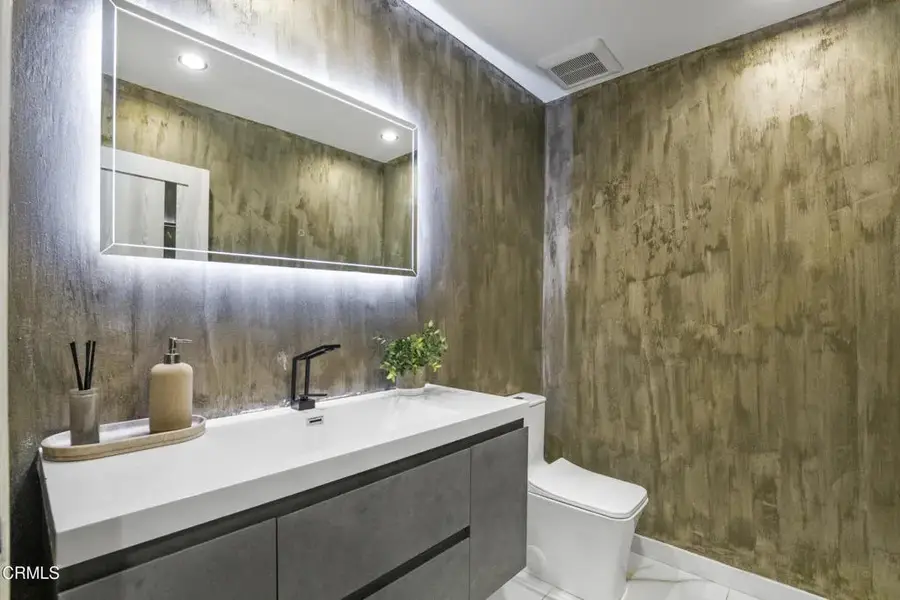 14060 Carlton Lane, Sylmar, CA 91342 - Image #3