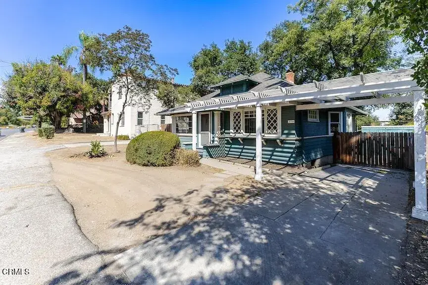 894 S Pasadena Avenue, Pasadena, CA 91105 - Image #2