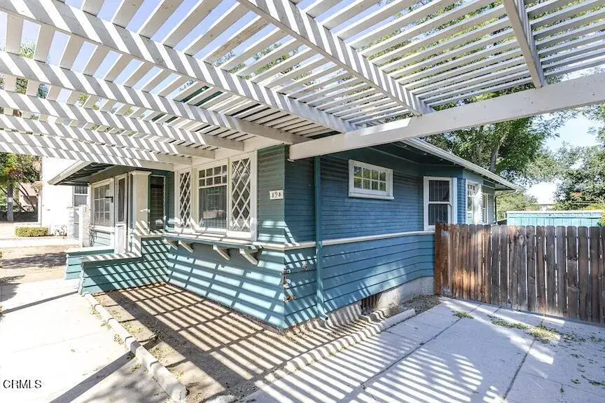 894 S Pasadena Avenue, Pasadena, CA 91105 - Image #3