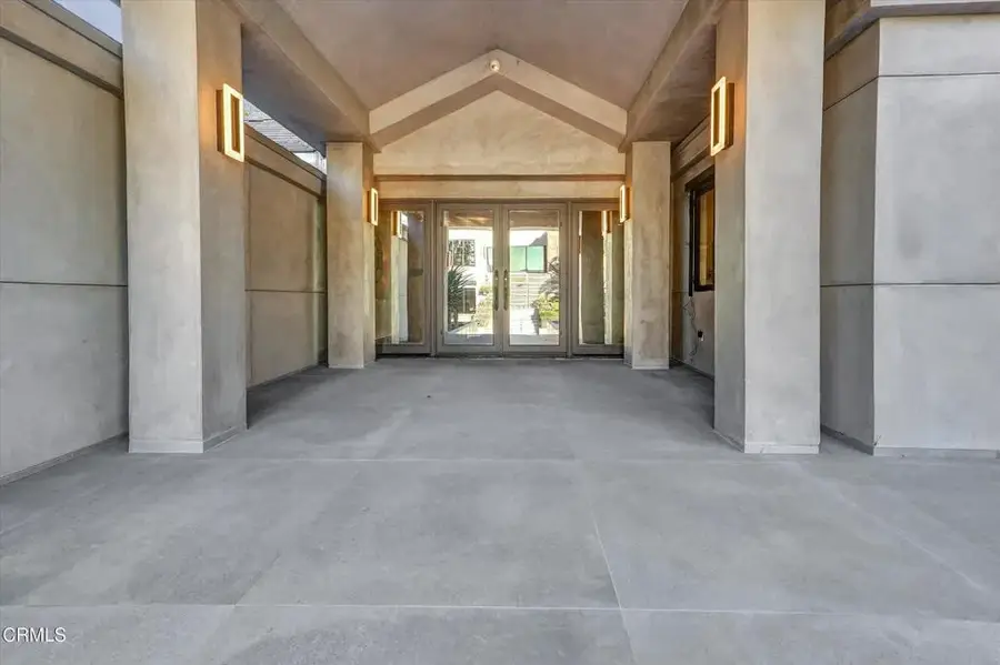 4423 Bergamo Drive, Encino, CA 91436 - #2