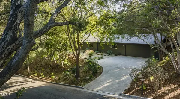 1116 Flintridge Avenue, La Canada Flintridge, CA 91011