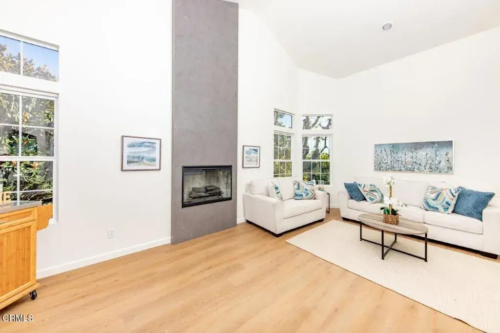 11829 Gateway Boulevard #2, Los Angeles, CA 90064 - Image #1