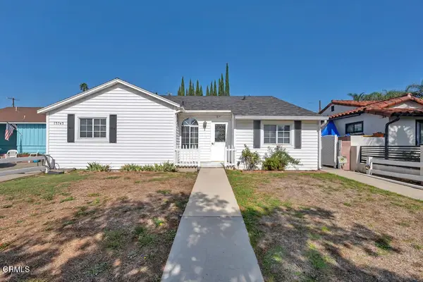 15743 Covello Street, Lake Balboa, CA 91406