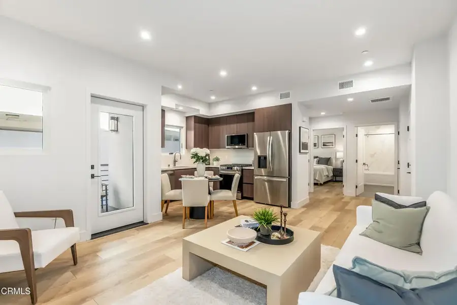 150 S Oak Knoll Avenue #103, Pasadena, CA 91101 - Image #3