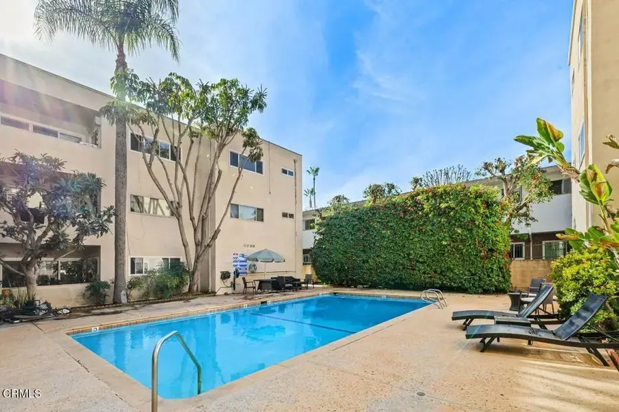 5411 Tyrone Avenue #202, Van Nuys, CA 91401 - Image #3