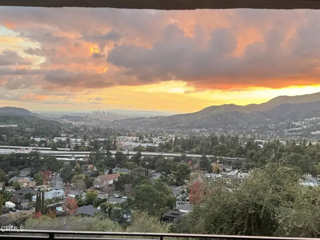 2108 La Canada Crest Drive #A, La Canada Flintridge, CA 91011 - Image #1