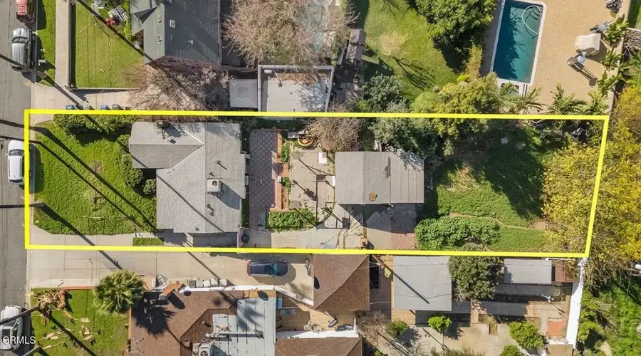 1023 E Elmwood Avenue, Burbank, CA 91501 - #3