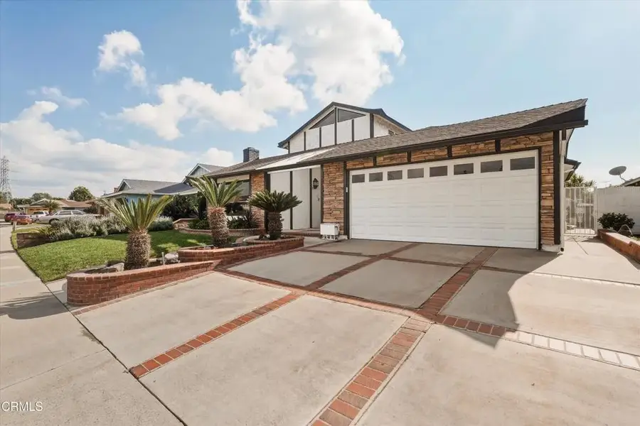 514 E Moorehaven Drive, Carson, CA 90746 - Image #2