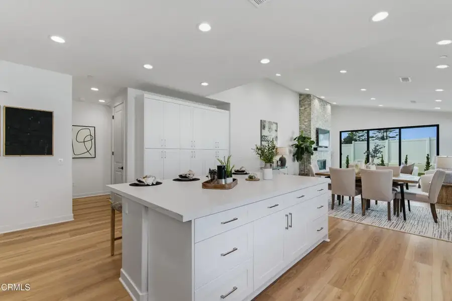 306 E Las Flores Drive, Altadena, CA 91001 - #3