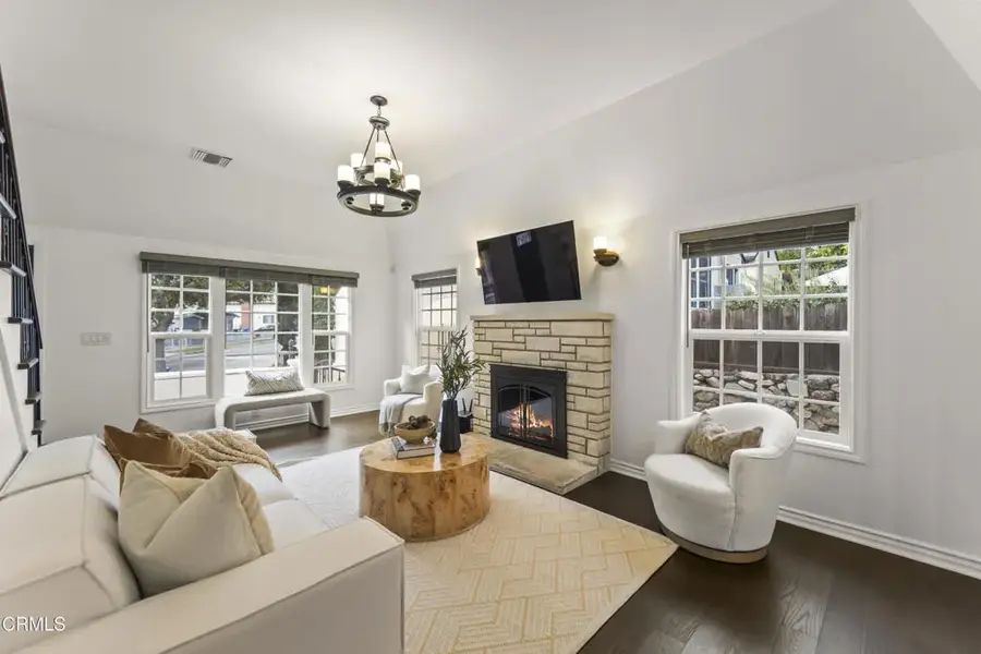 4608 La Crescenta Avenue, La Crescenta, CA 91214 - #3