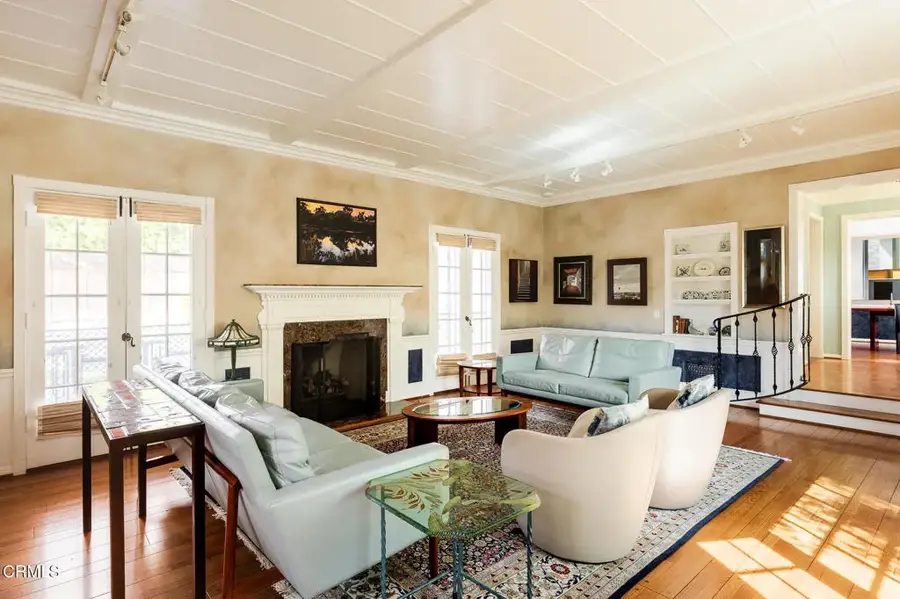 10785 Weyburn Avenue, Los Angeles, CA 90024 - #2