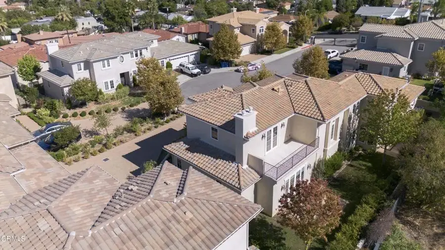 18315 Columbus Circle, Tarzana, CA 91356 - #3