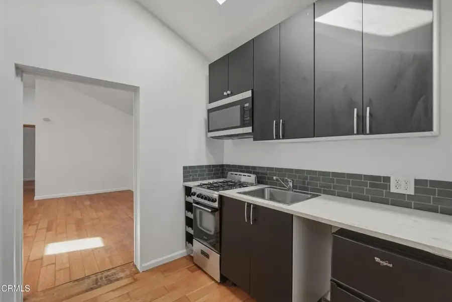 137 Arena Street, El Segundo, CA 90245 - #3