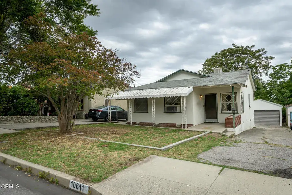 10611 Redmont Avenue, Tujunga, CA 91042 - #1
