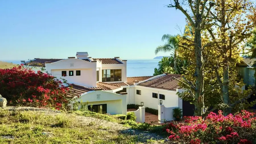 8 Burrell Lane, Rancho Palos Verdes, CA 90275 - #3
