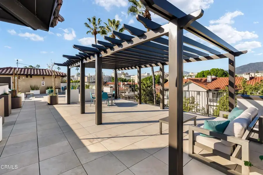 139 S Oak Knoll Avenue #102, Pasadena, CA 91101 - #3