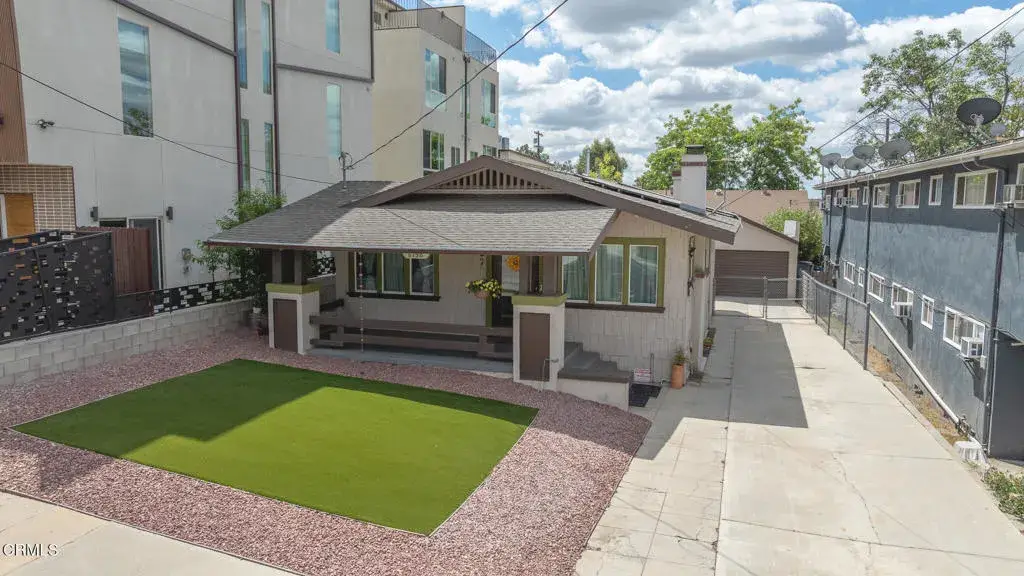 6158 Oak Crest Way, Los Angeles, CA 90042 - #1