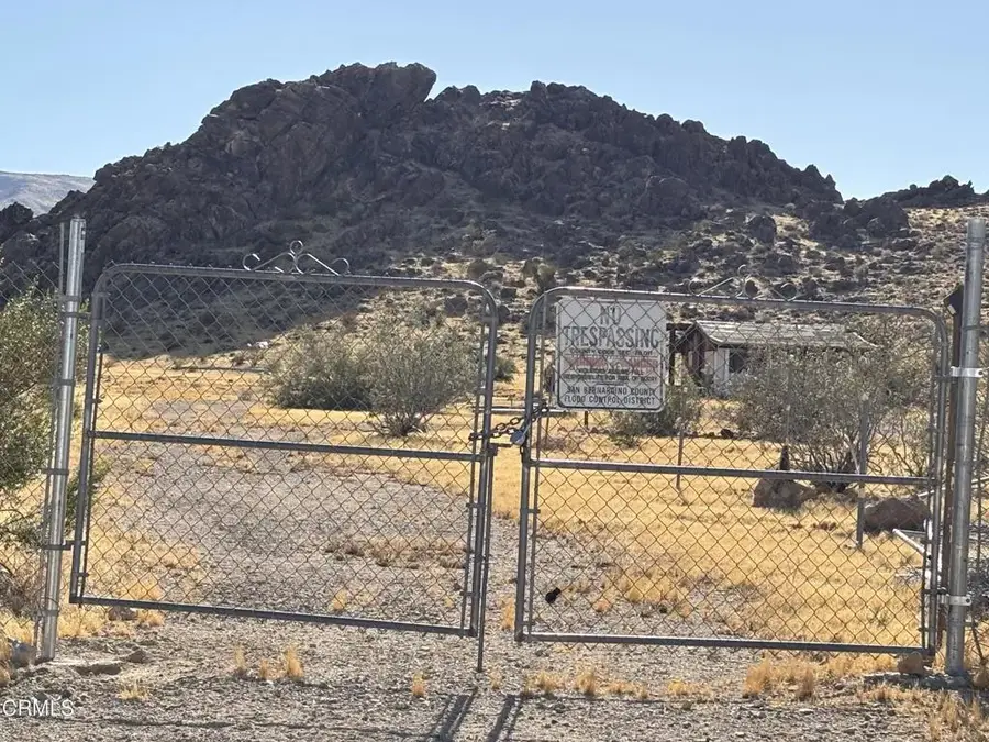11726 Jasper Avenue, Lucerne Valley, CA 92356 - #3