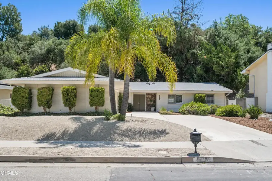 5778 Valerie Avenue, Woodland Hills, CA 91367 - #2