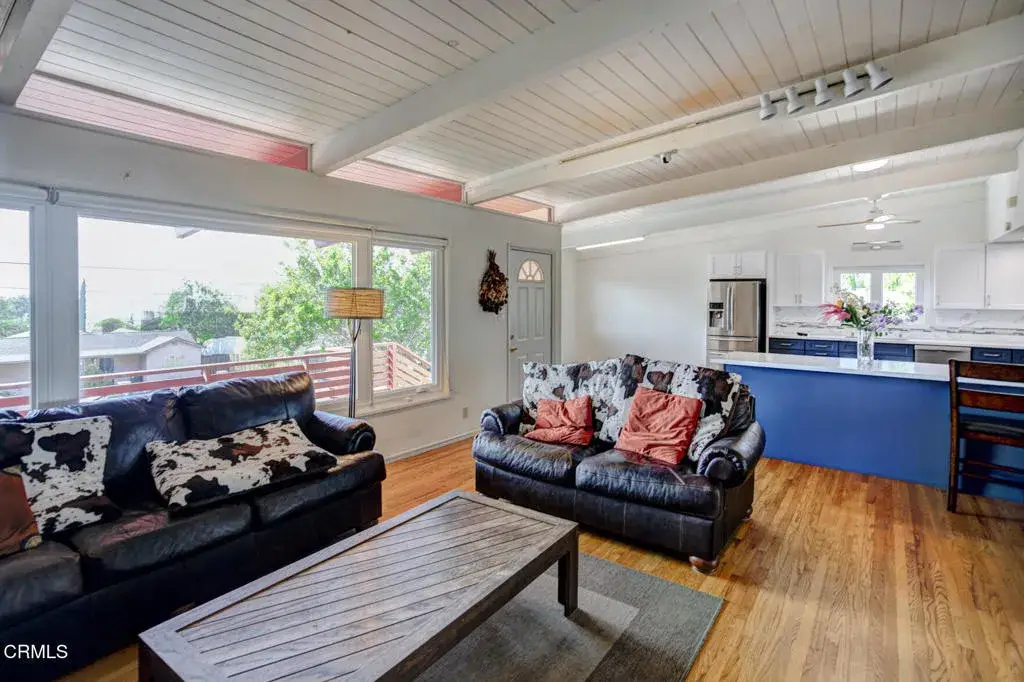 10852 Plainview Avenue, Tujunga, CA 91042 - #1