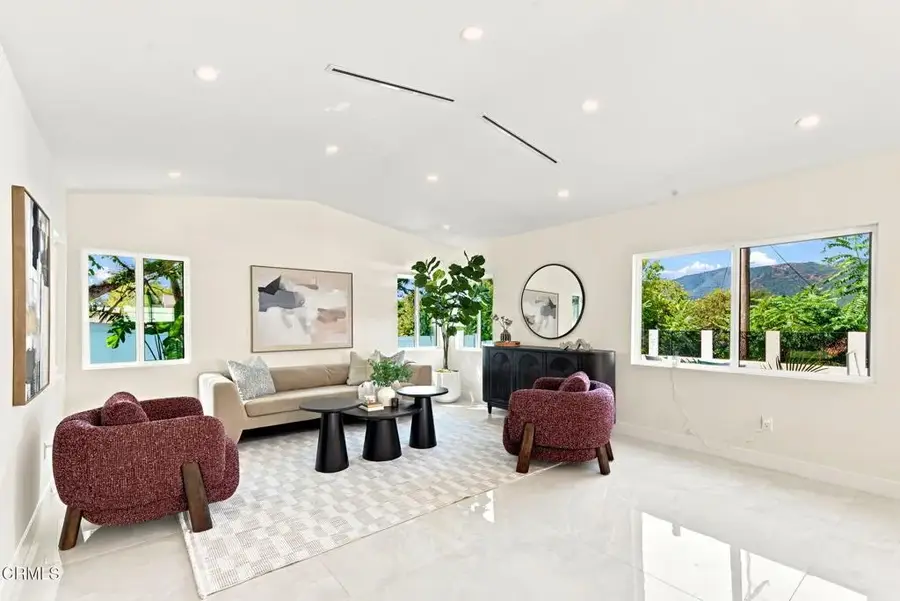 3942 Los Olivos Lane, Glendale, CA 91214 - #2
