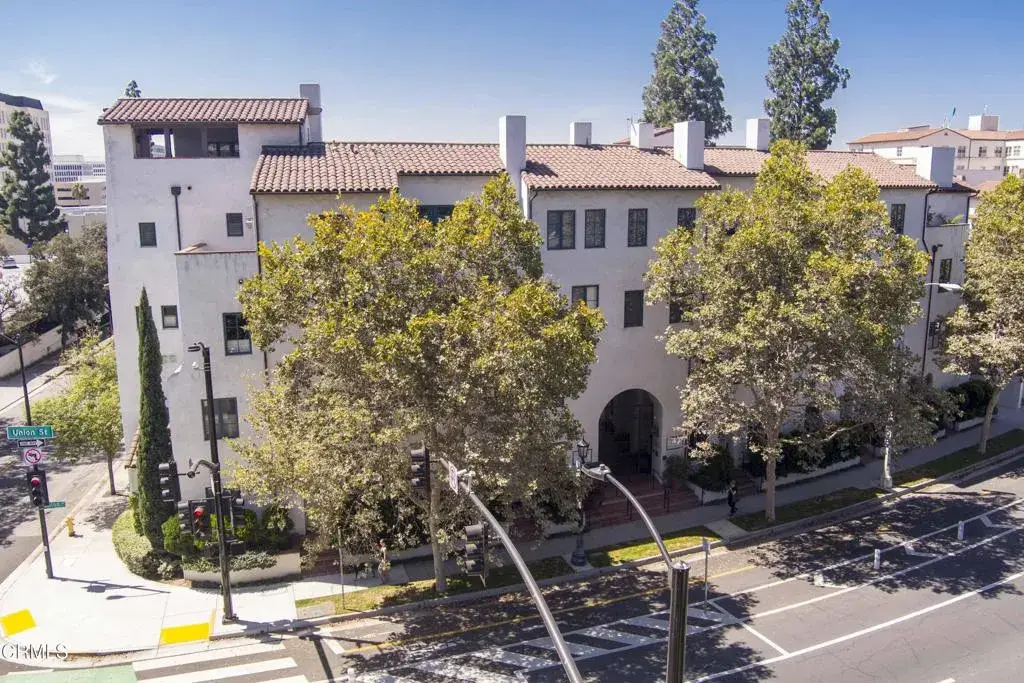 700 E Union Street #207, Pasadena, CA 91101 - #1