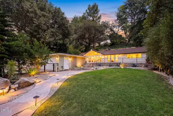 5220 Palm Drive, La Canada Flintridge, CA 91011