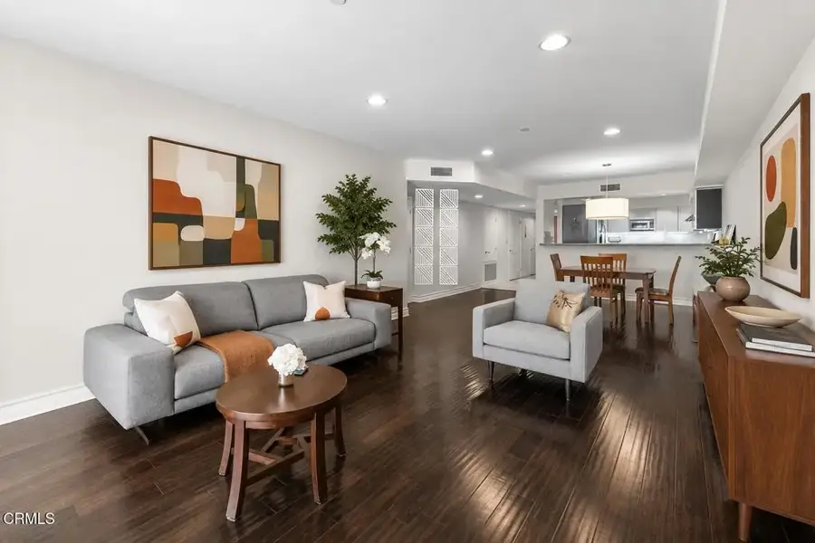 1353 N Fuller Avenue #204, Los Angeles, CA 90046 - #3