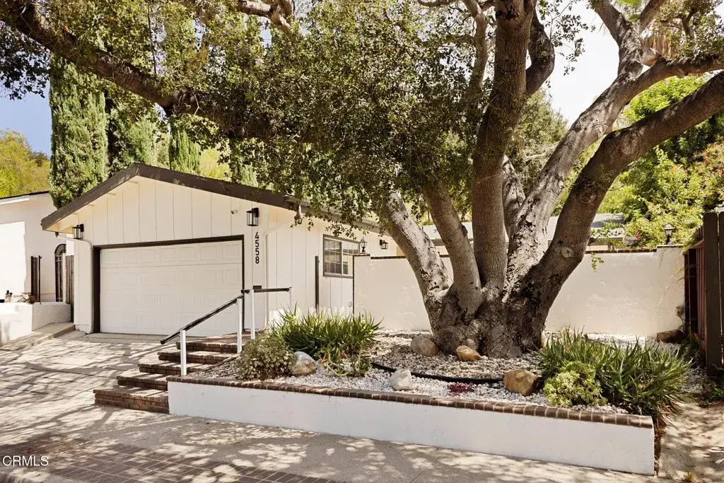 4558 Don Pio Drive, Woodland Hills, CA 91364 - #1