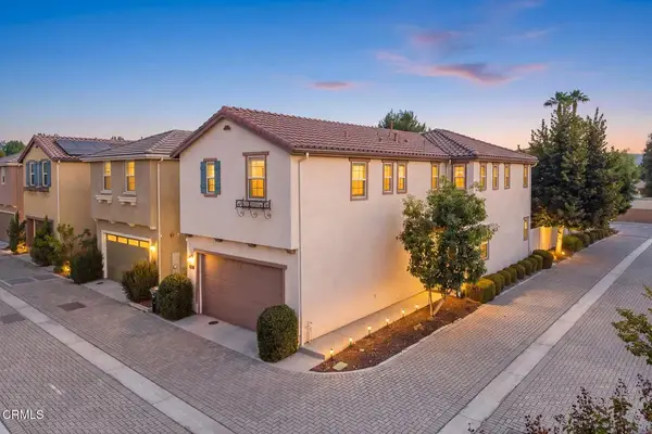 17326 Parque Vanowen Way, Lake Balboa, CA 91406