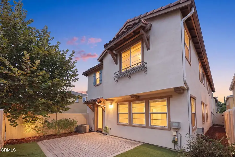 17326 Parque Vanowen Way, Lake Balboa, CA 91406 - #2