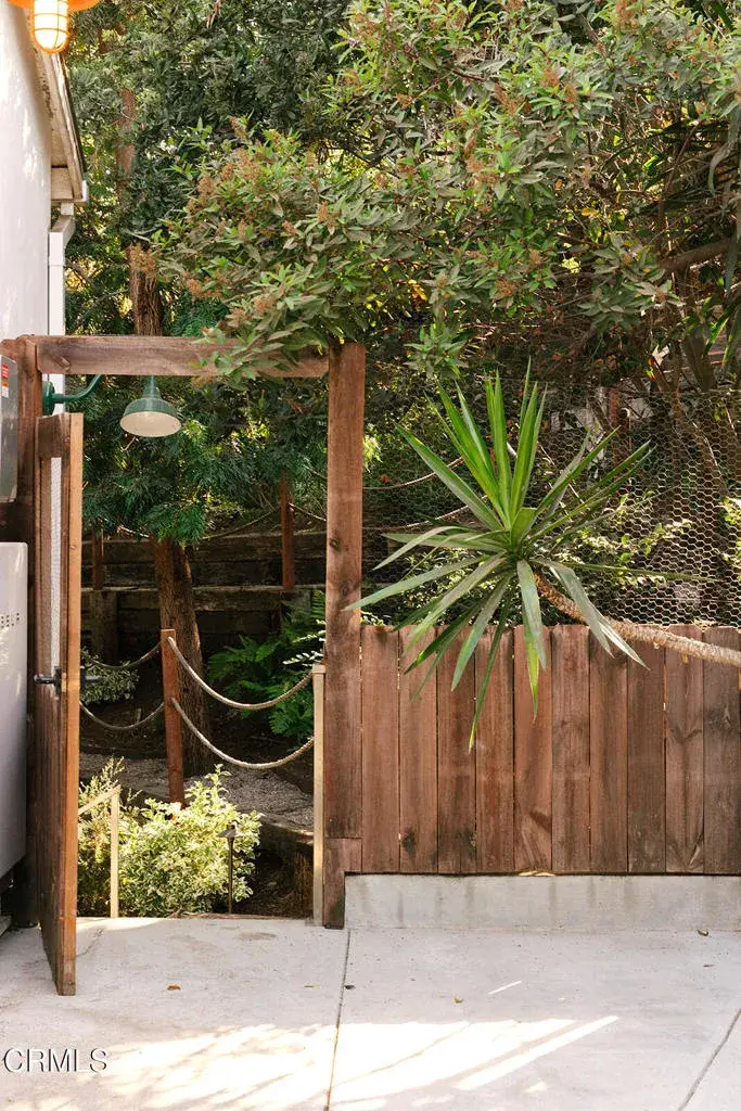 8008 Jorderr Avenue, Los Angeles, CA 90046 - #3