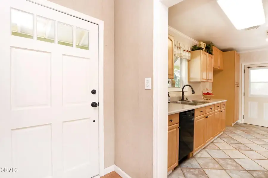 10373 Newhome Avenue, Sunland, CA 91040 - #3