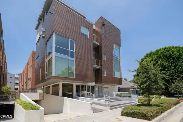 141 S Hudson Avenue #104, Pasadena, CA 91101