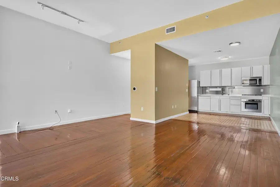 257 S Spring Street #4N, Los Angeles, CA 90012 - #2