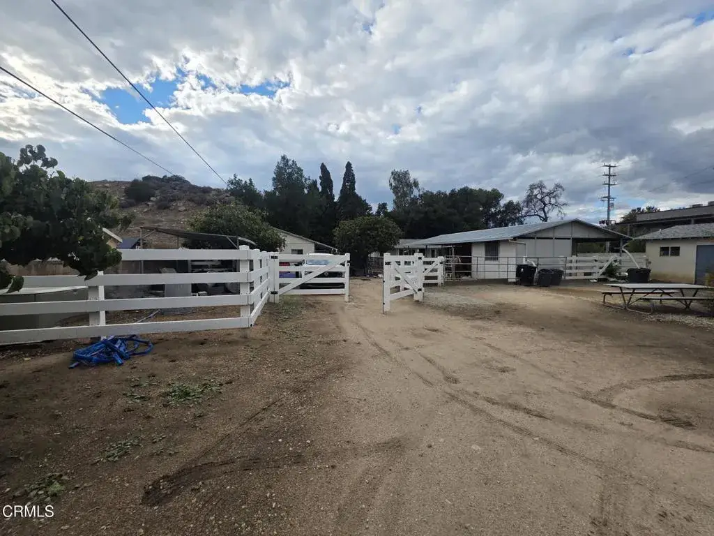 9735 Wheatland Avenue, Sunland, CA 91040 - #1