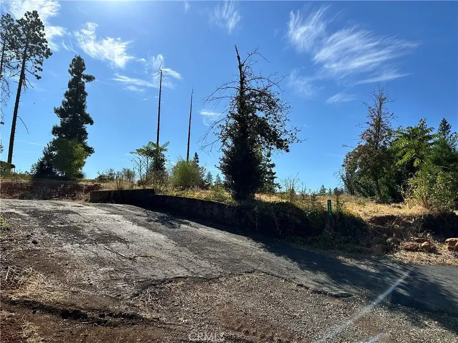 5856 Grape, Paradise, CA 95969 - Image #2