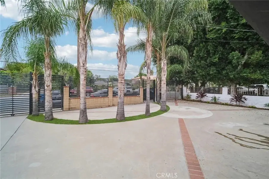 15752 Cobalt Street, Sylmar, CA 91342 - Image #3