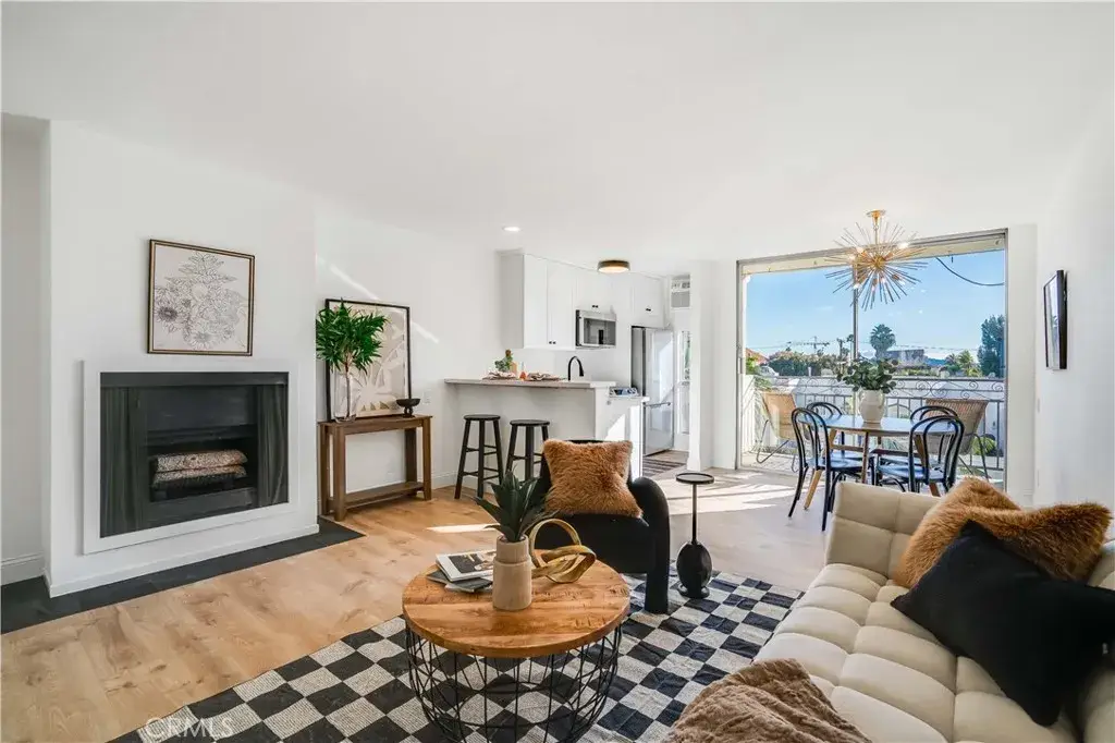 6151 Orange #307, Los Angeles, CA 90048 - Image #1